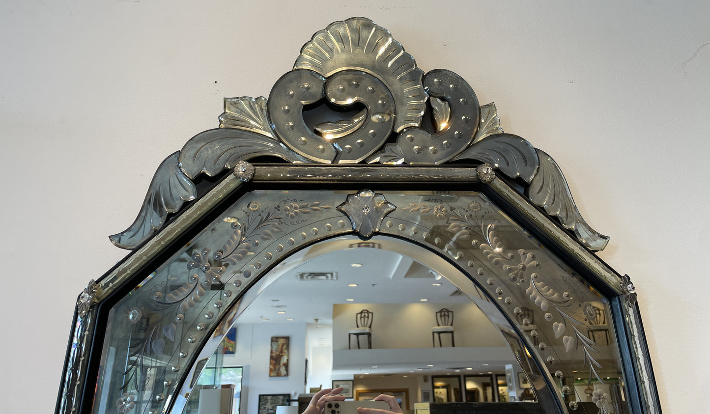 Vintage Venetian Mirror (00Y00N)