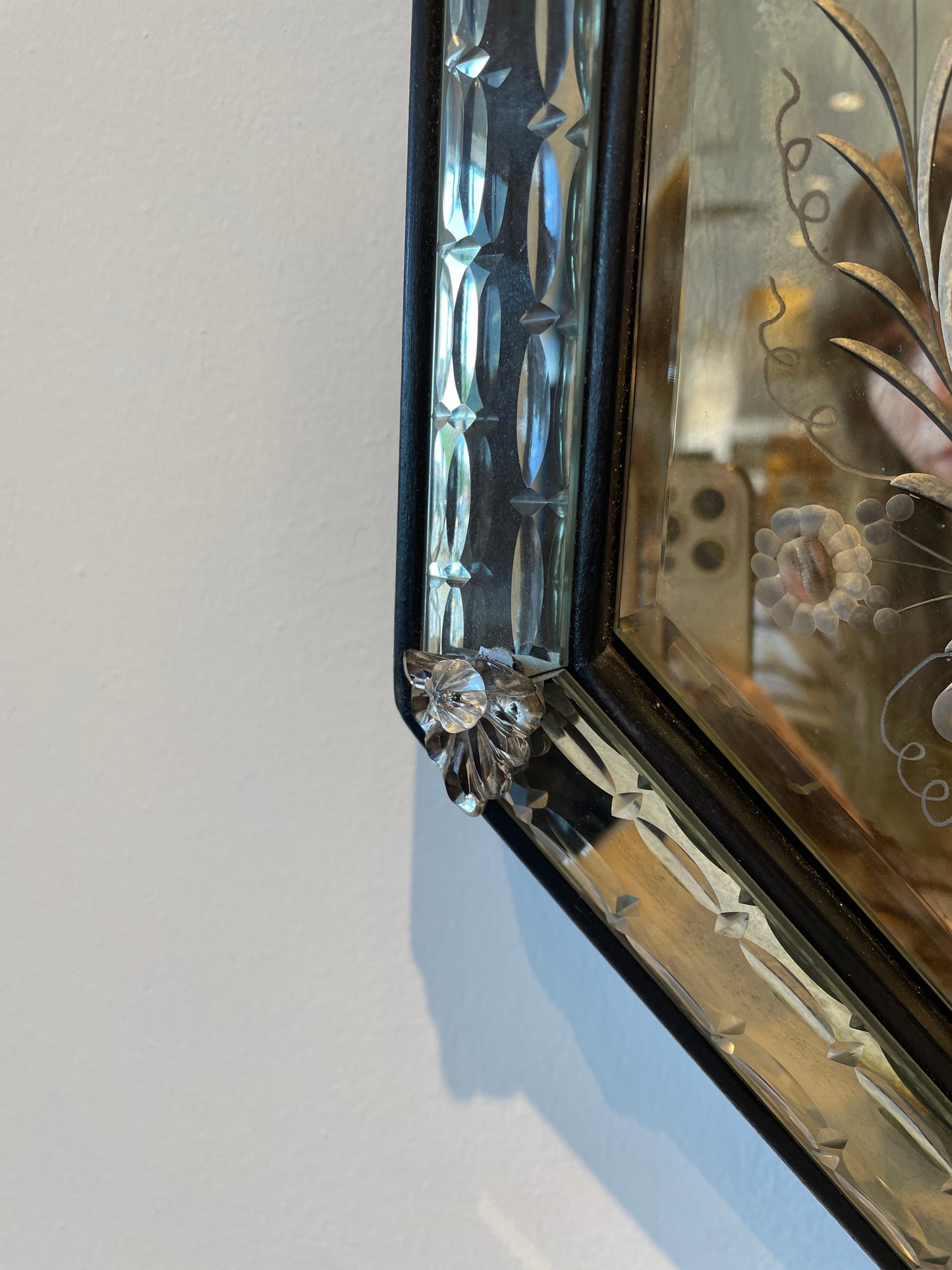 Vintage Venetian Mirror (00Y00N)