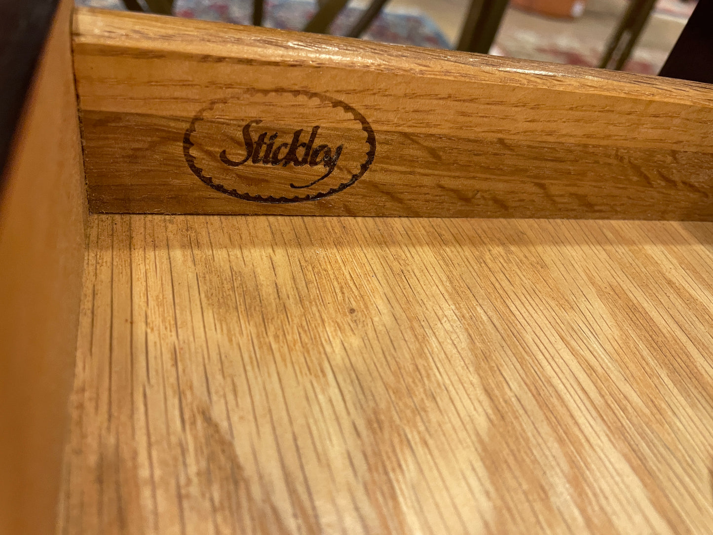 Stickley Metropolitan End Table, AS IS (0OI007)