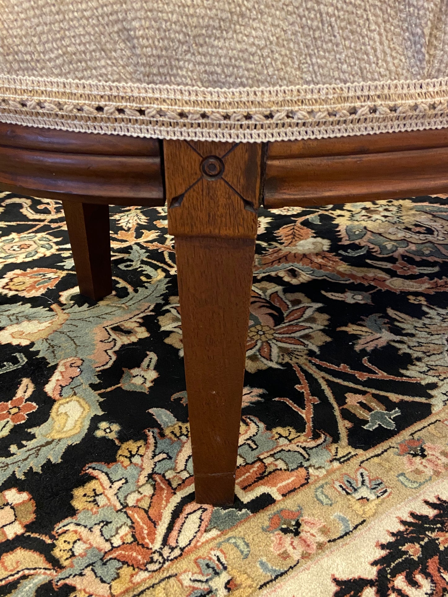 Upholstered Oval Ottoman (27691)