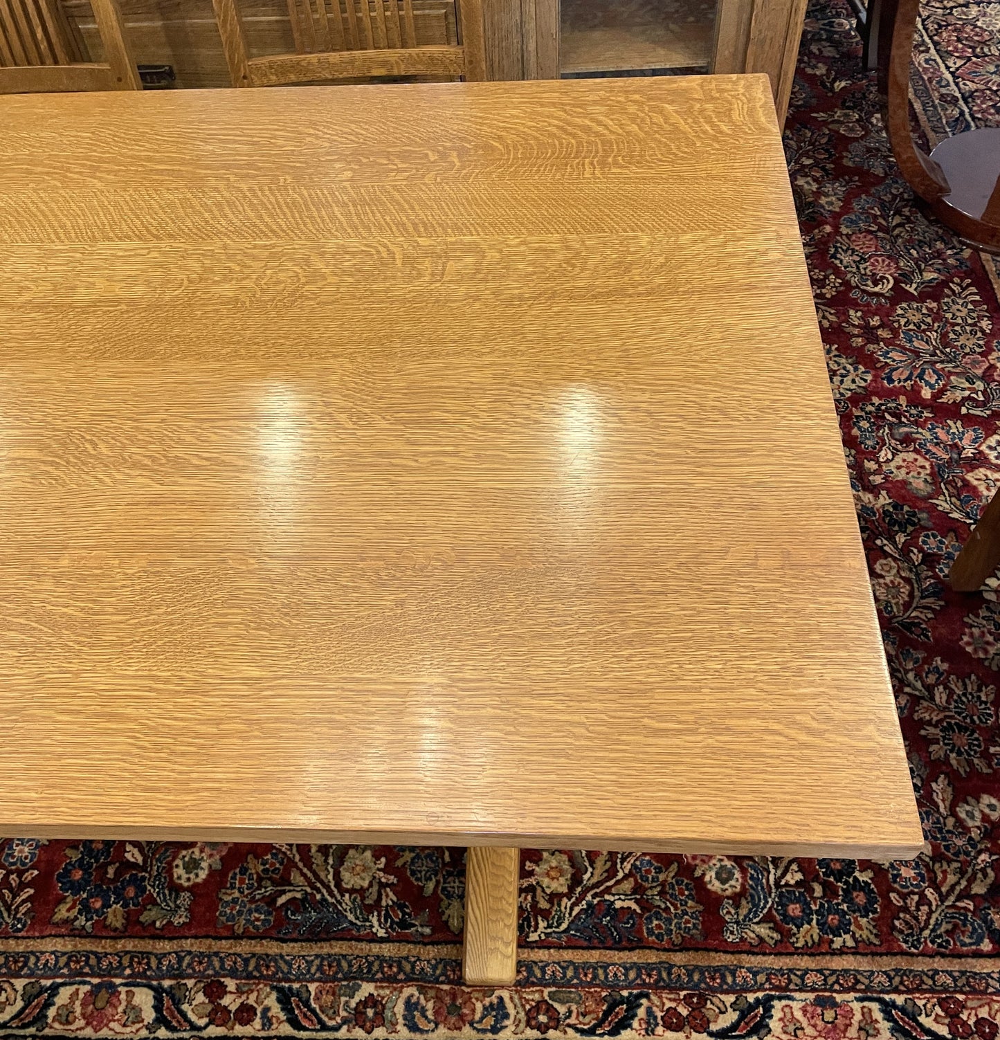 Stickley Mission Trestle Table with 6 Chairs (0OP001)