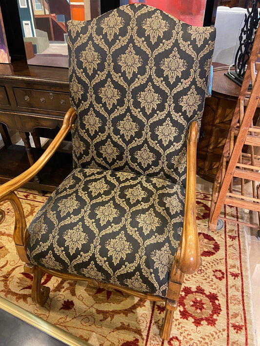 Damask Print Master Chair (24988, 24989)