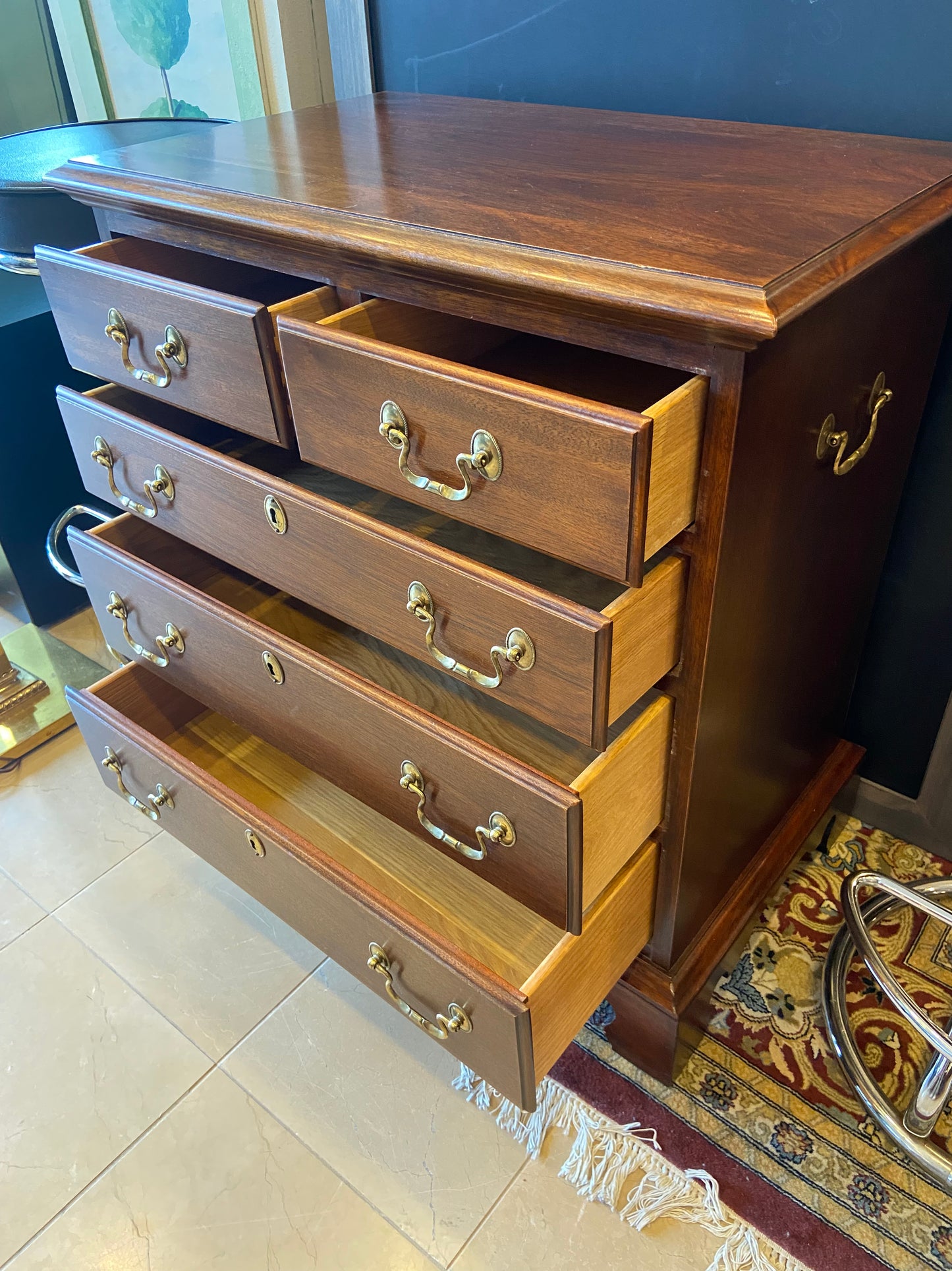 Link Taylor Five-Drawer Chest (24991)