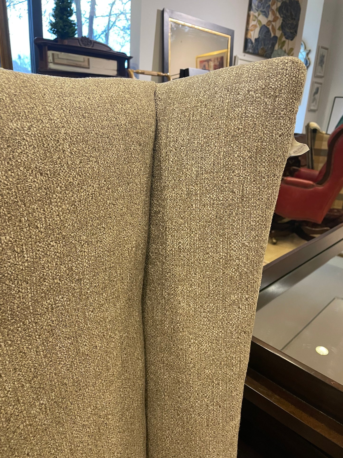 Walter E. Smithe King Upholstered Bed (K57H1U)