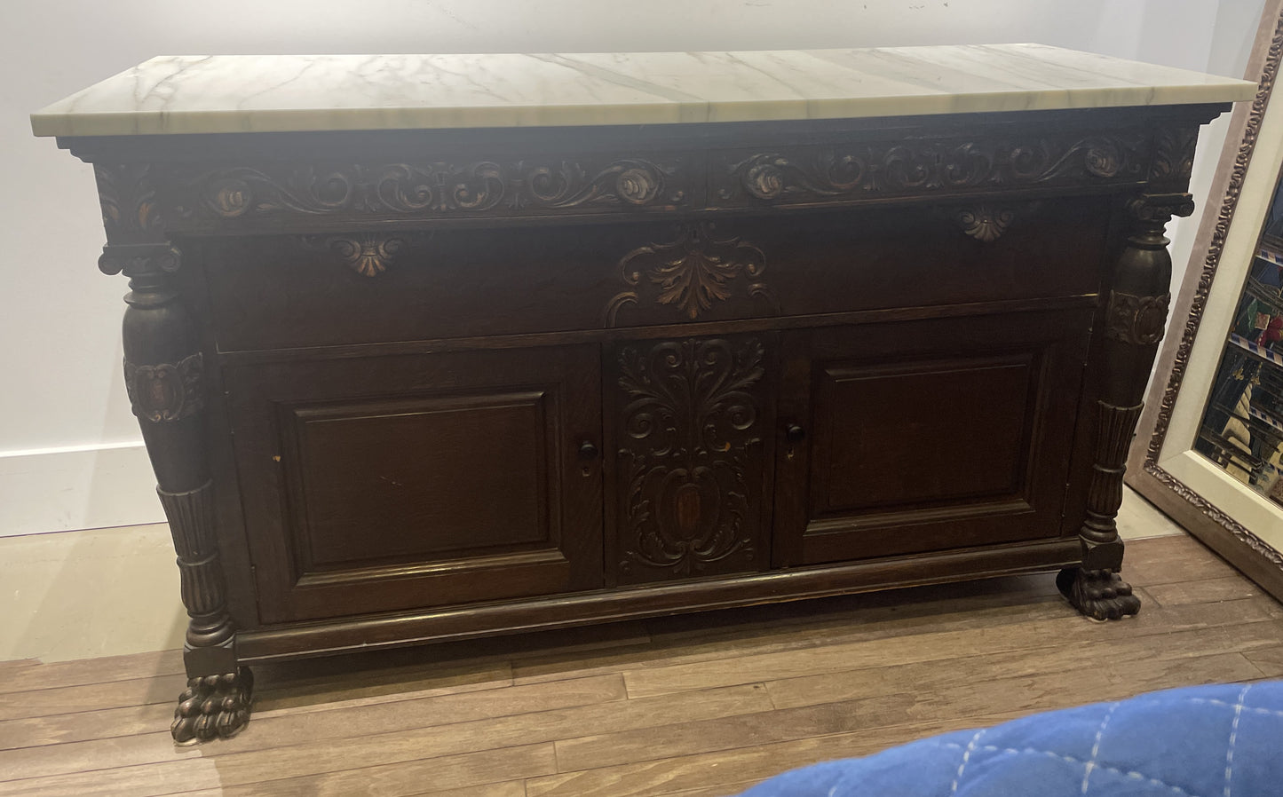 Antique Renaissance Revival Carved Buffet with Marble Top (00Y00J)