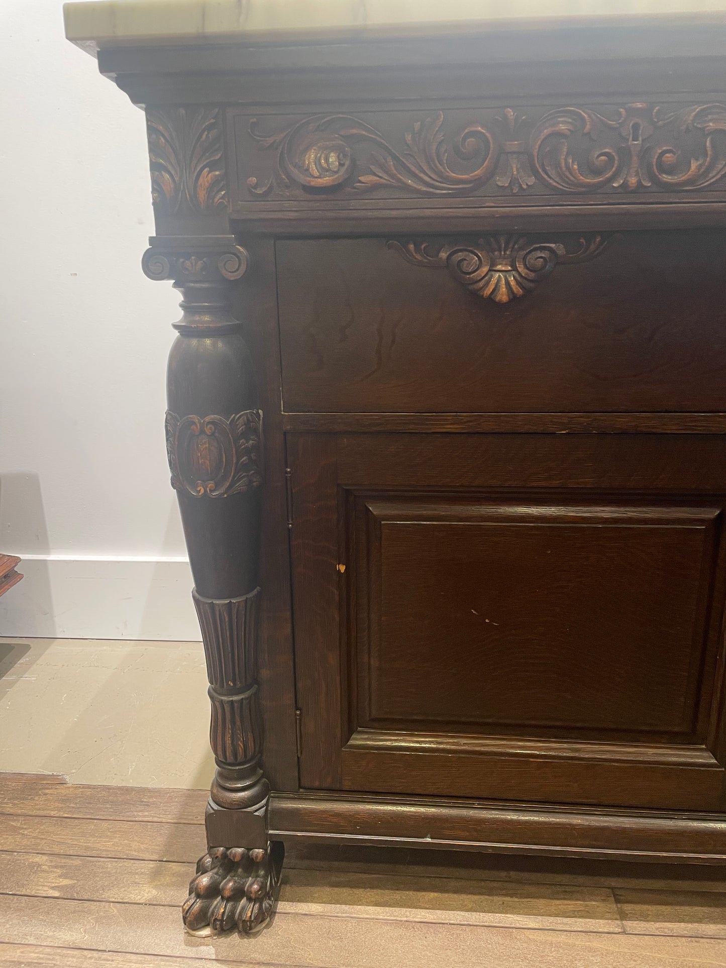 Antique Renaissance Revival Carved Buffet with Marble Top (00Y00J)