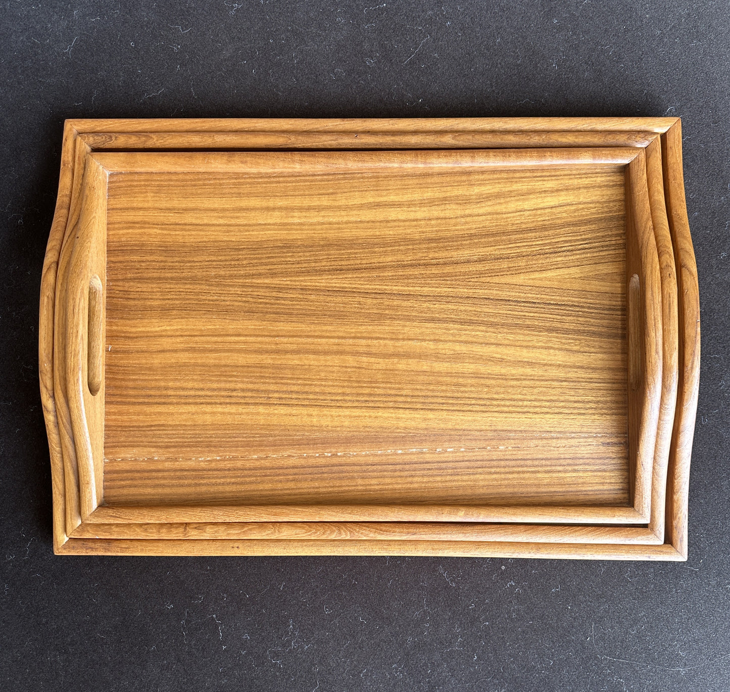 Dolphin Vintage Nesting Trays in Teak, C. 1960s (0NG00A)
