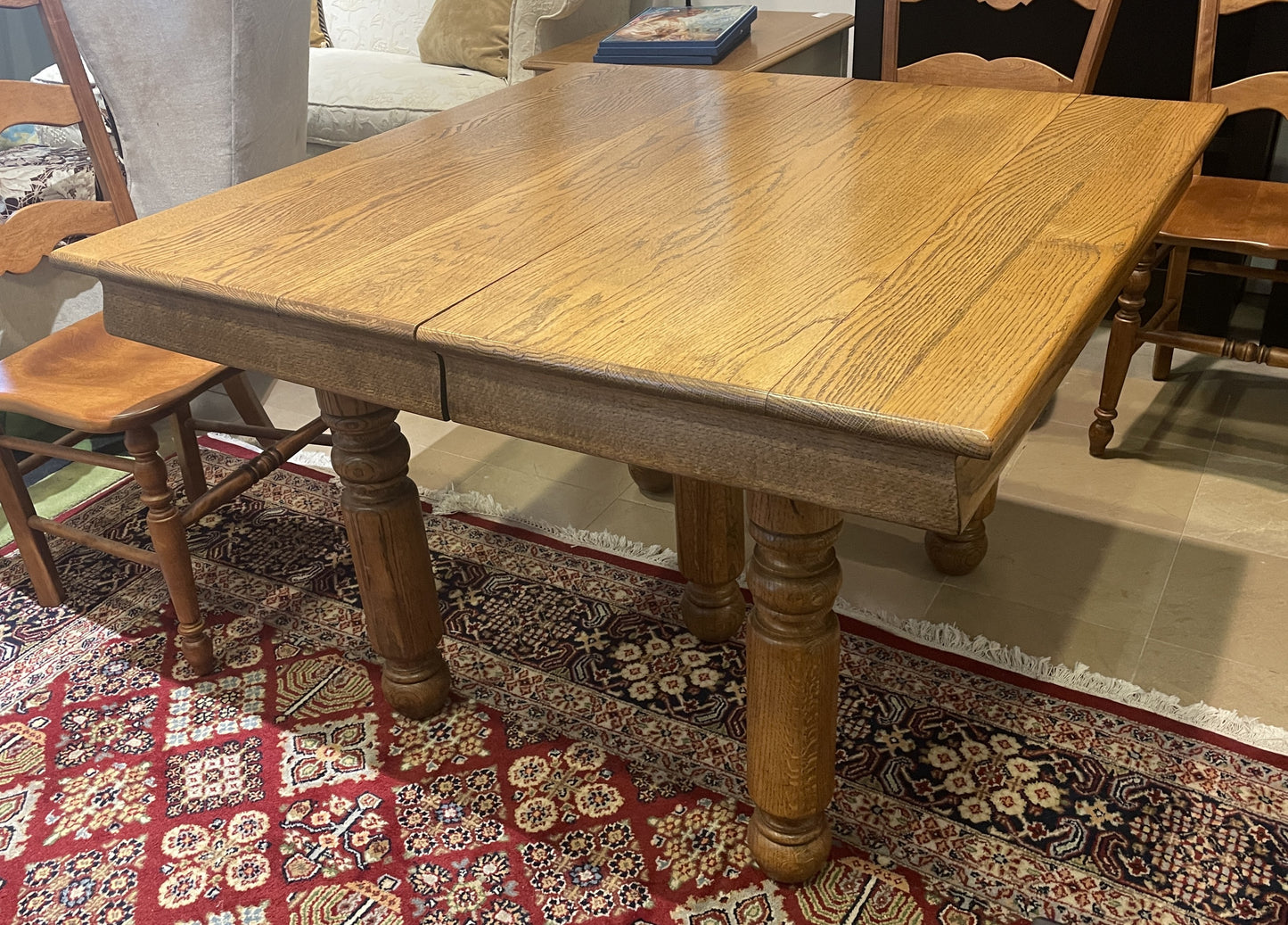 Antique Quarter Sawn Oak Dining Table, 5 leaves (0OS002)
