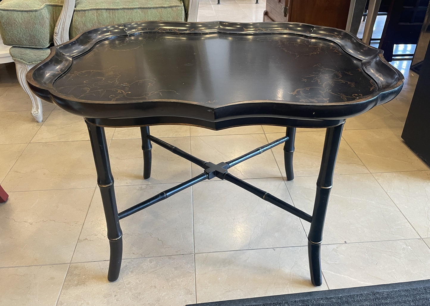 Chinoiserie Tray Table (01401R)
