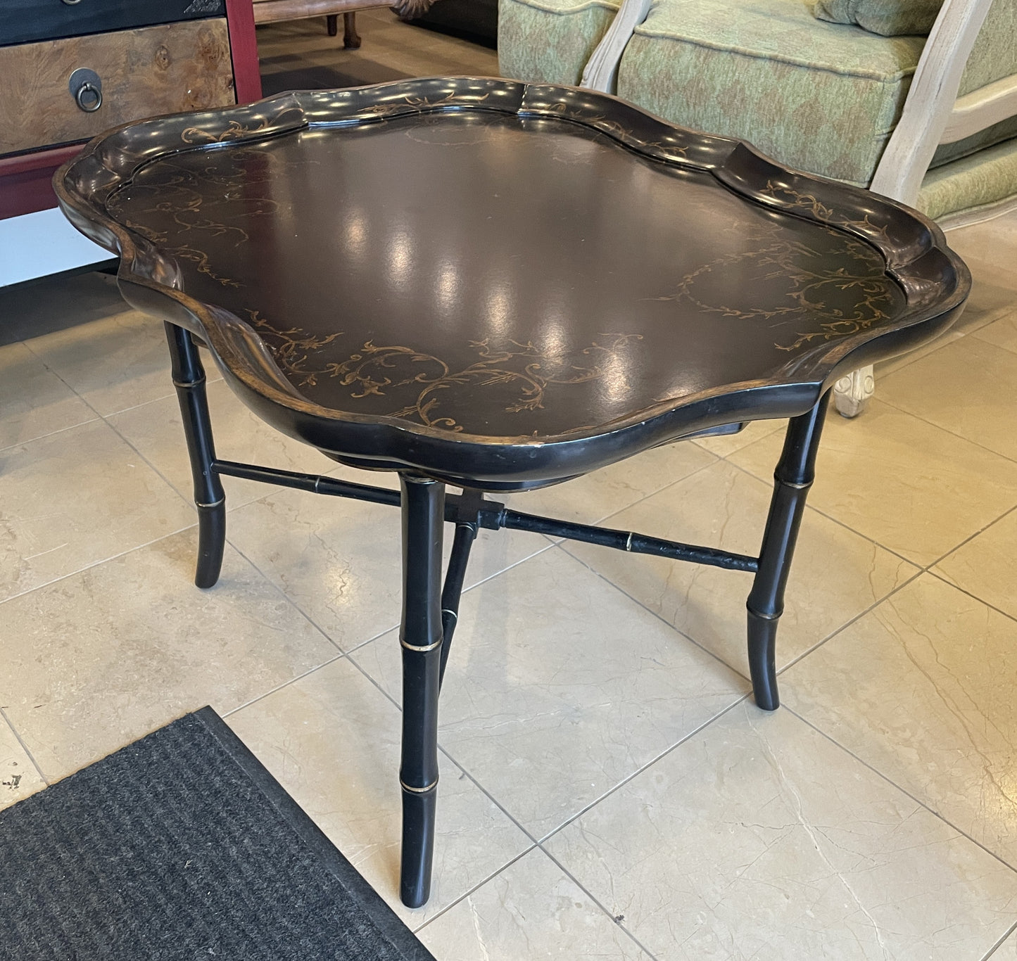 Chinoiserie Tray Table (01401R)