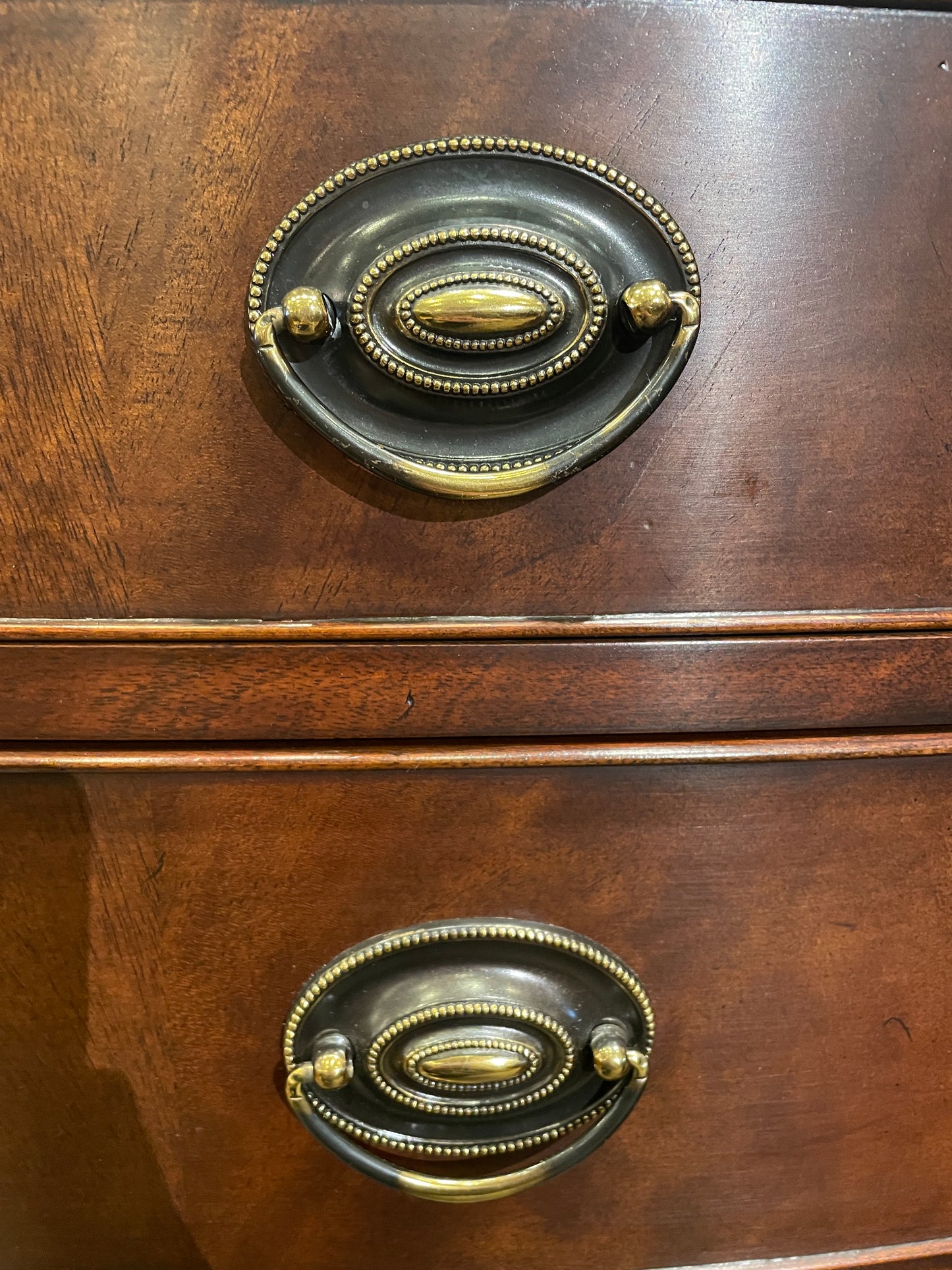 Stickley Mahogany Whitehall Nightstand/Bachelors Chest (05S00P)