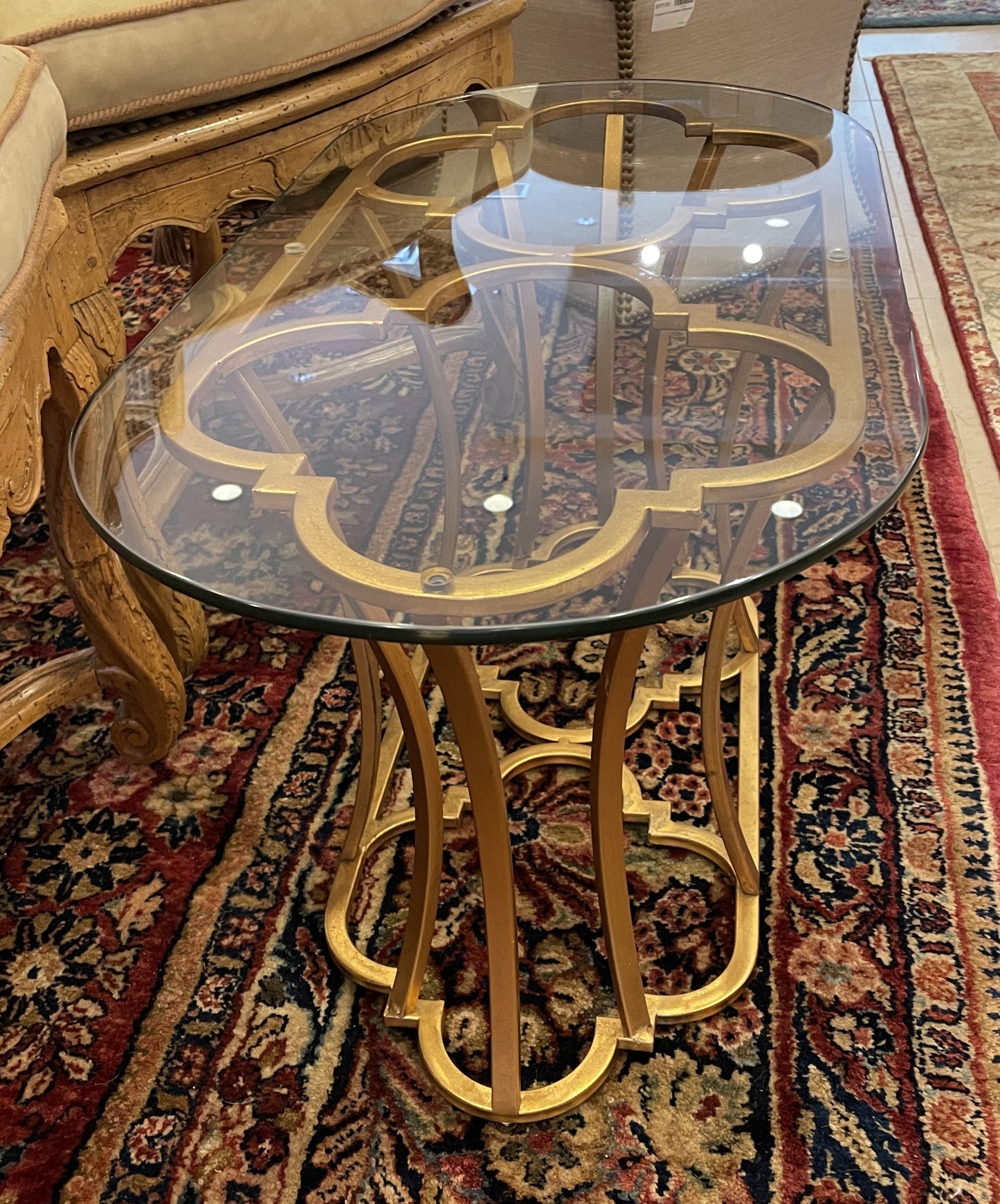 Quatrefoil Gilt Cocktail Table, Oval (0OT00D)