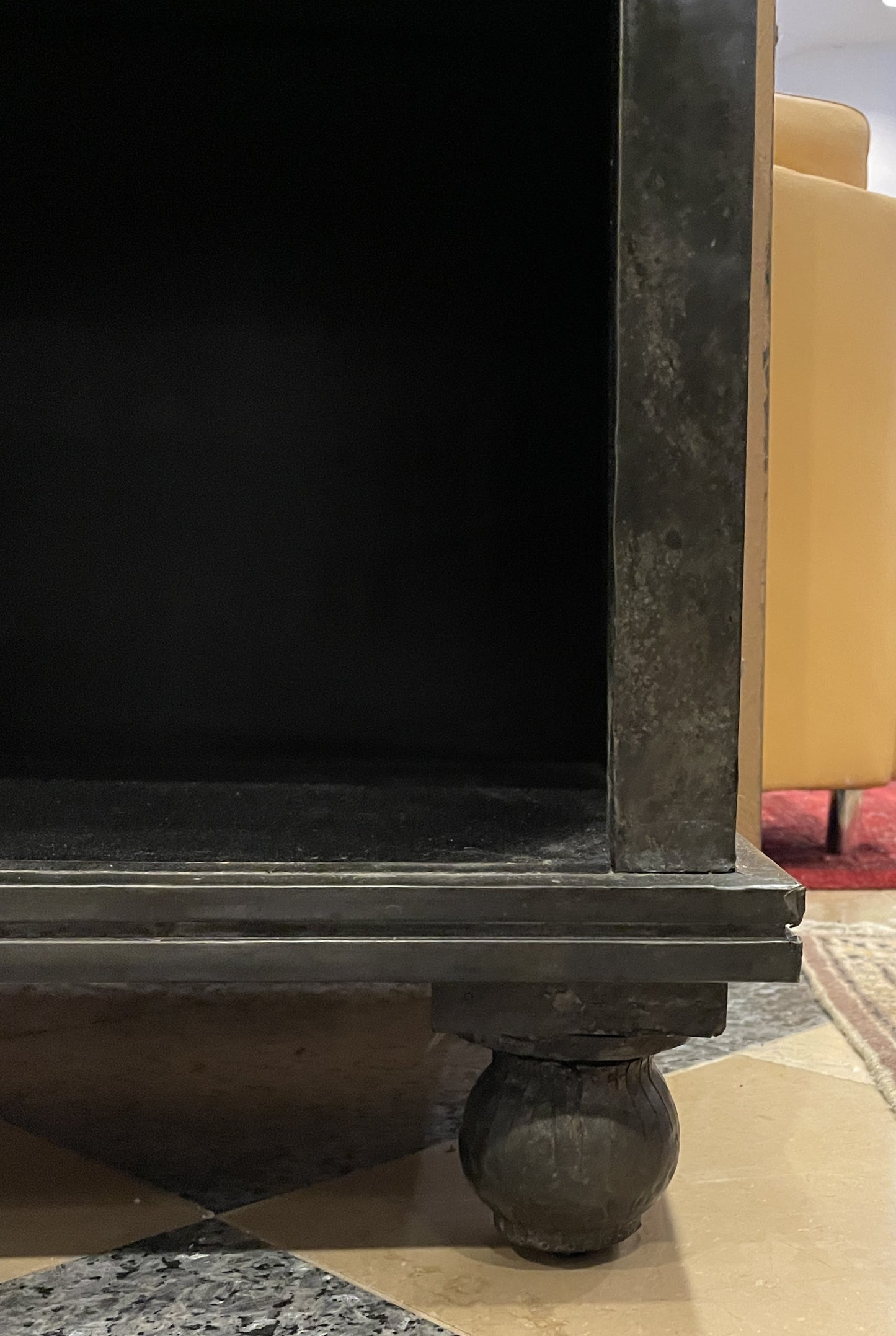 Restoration Hardware Zinc End table (0L700A)