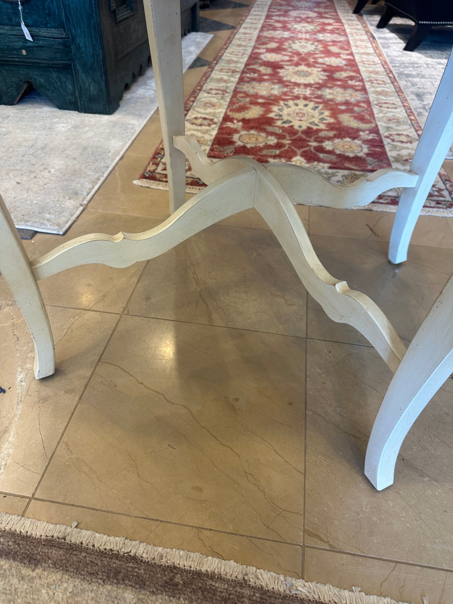 Ethan Allen Two Tone Round End Table (0NO002)