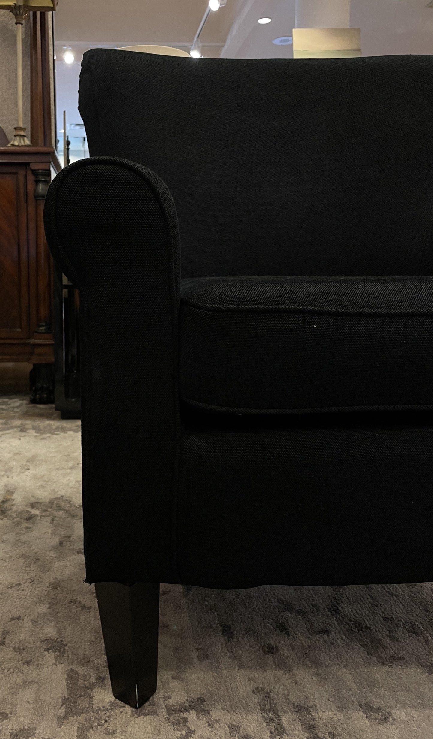 Permesuri Black Occasional Chair (0L7008)