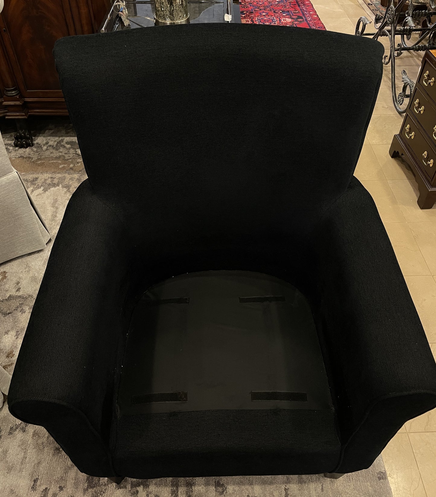 Permesuri Black Occasional Chair (0L7008)
