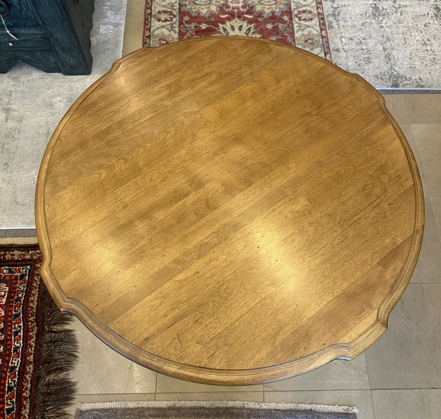 Ethan Allen Two Tone Round End Table (0NO002)