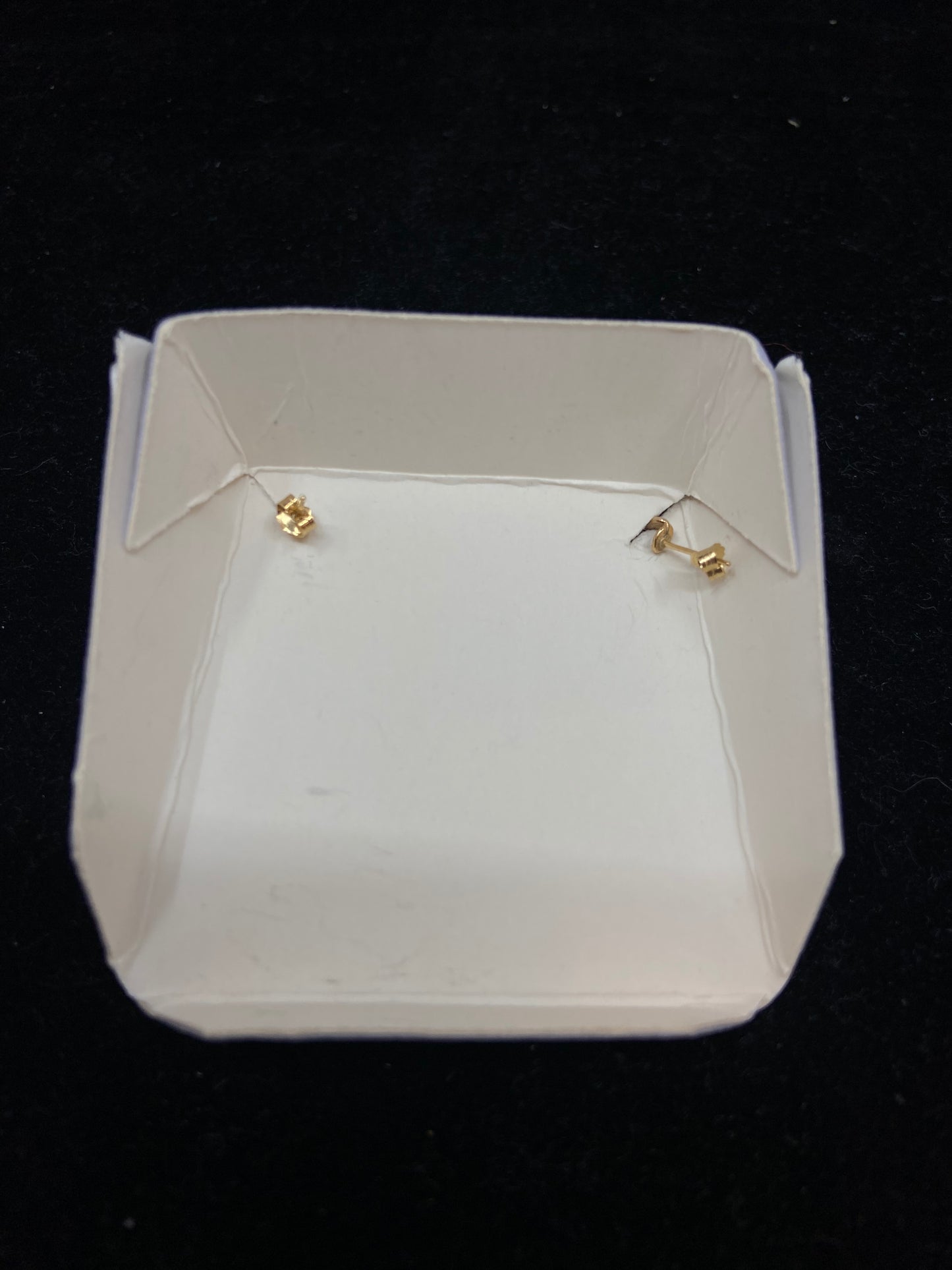 14K Gold Hoop Earrings (114806)