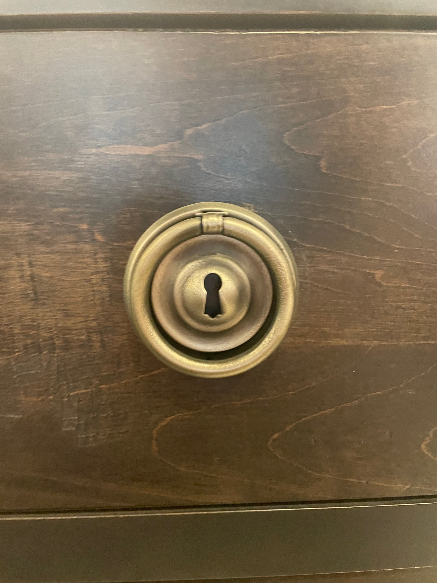 Palettes by Winesberg Amish Dresser, Ohio (0HA001)