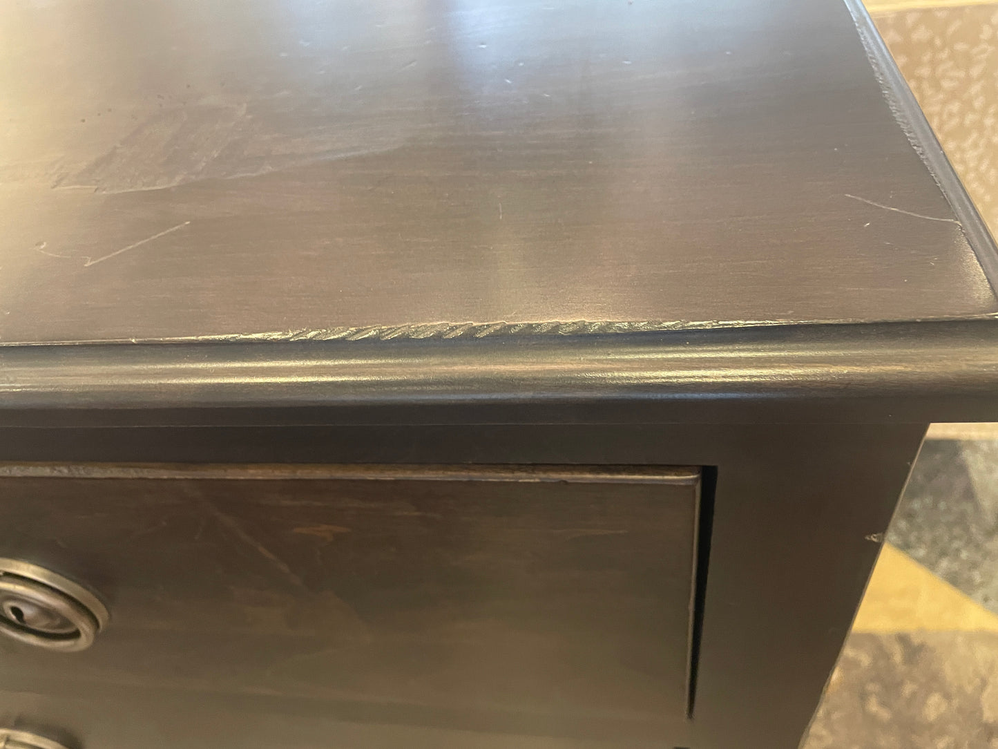 Palettes by Winesberg Amish Dresser, Ohio (0HA001)