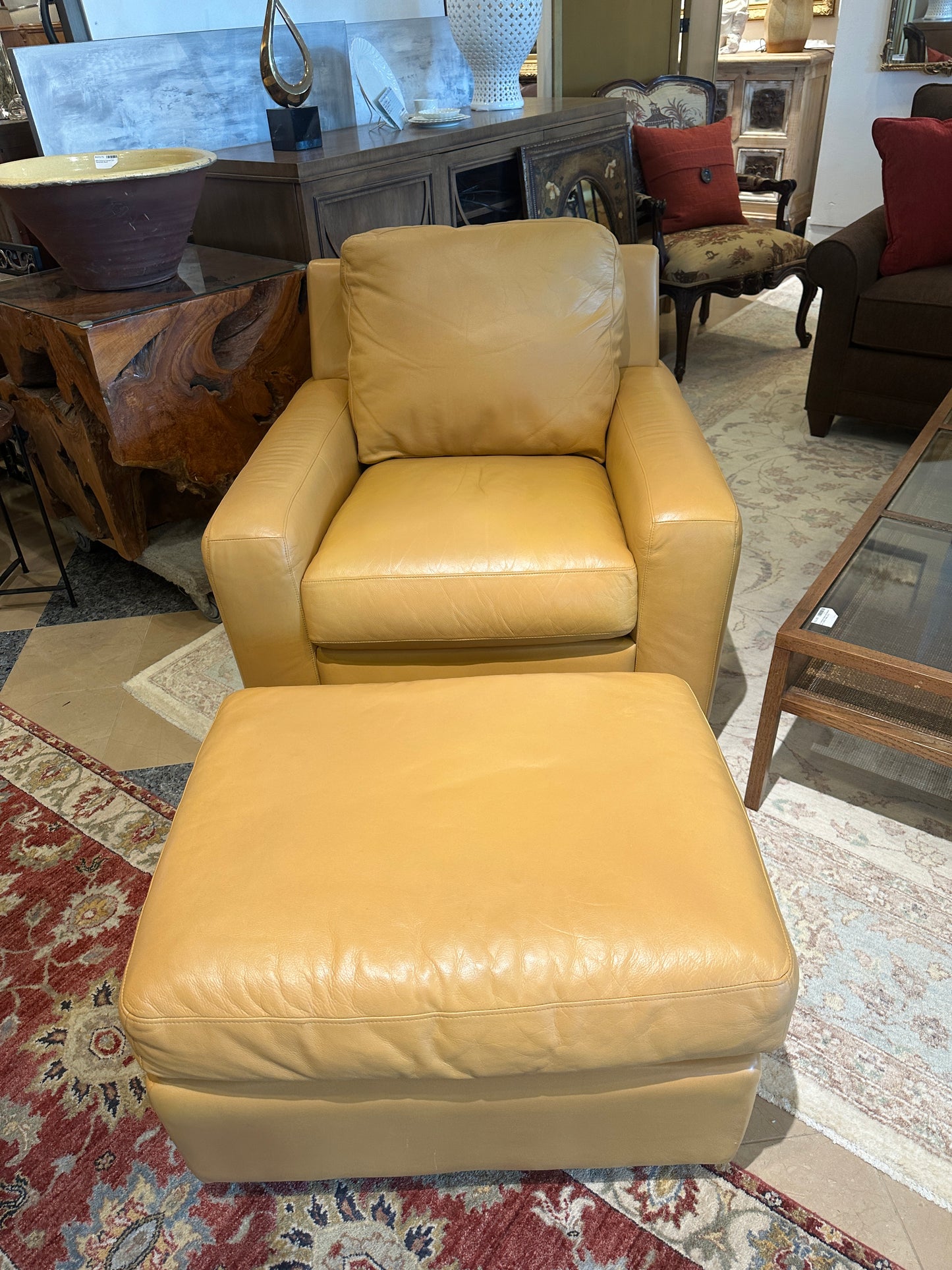 Dayton Hudson Yellow Leather Upholstered chair and ottoman (0BL00B)