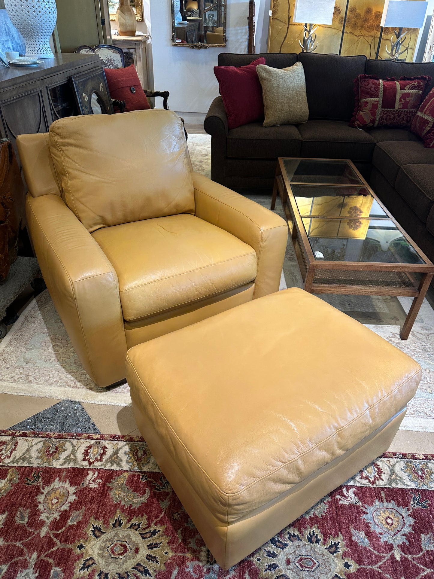 Dayton Hudson Yellow Leather Upholstered chair and ottoman (0BL00B)