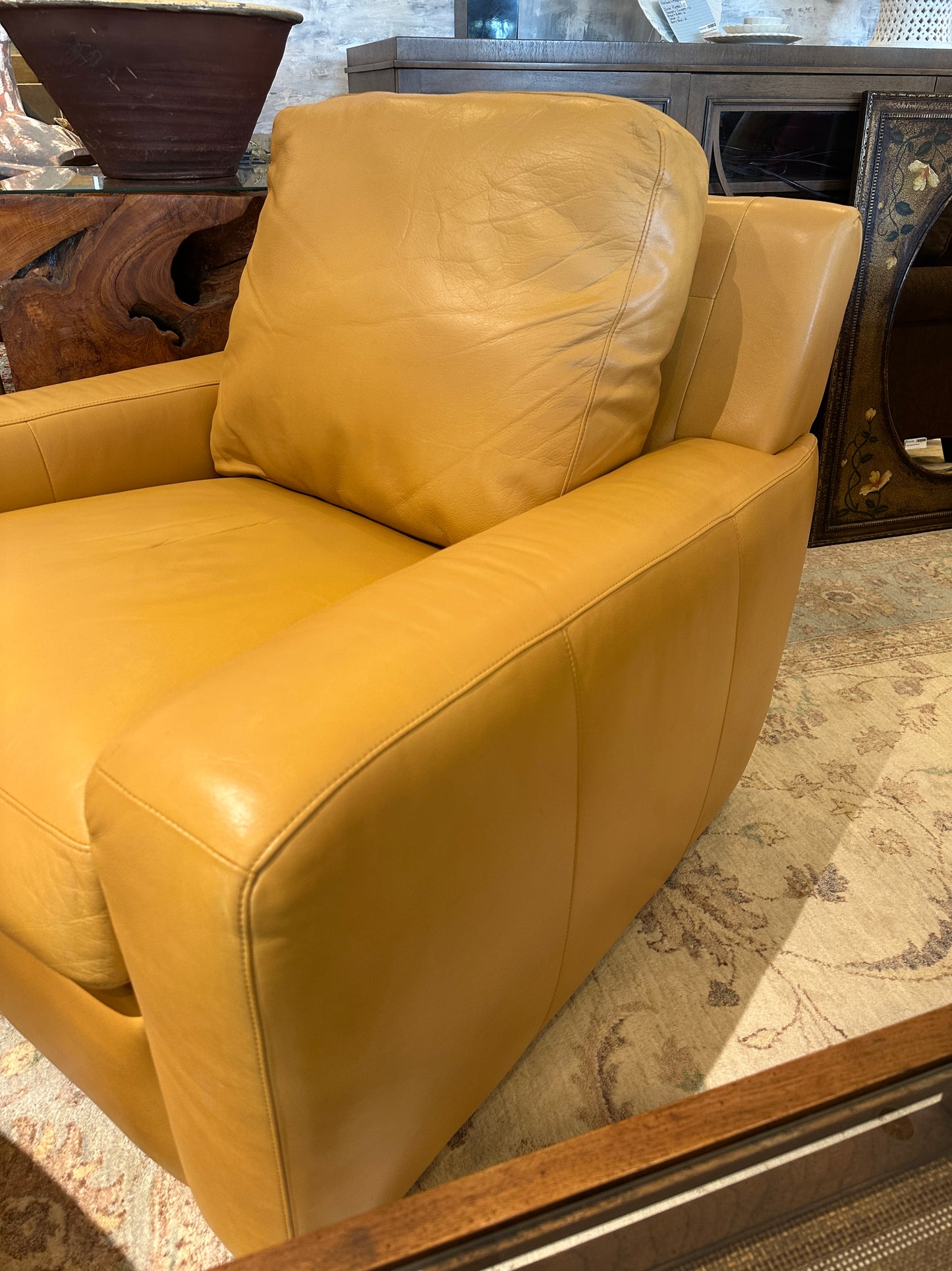 Dayton Hudson Yellow Leather Upholstered chair and ottoman (0BL00B)