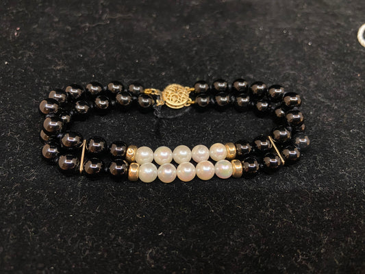 Pearl and Onyx Bracelet (20793)