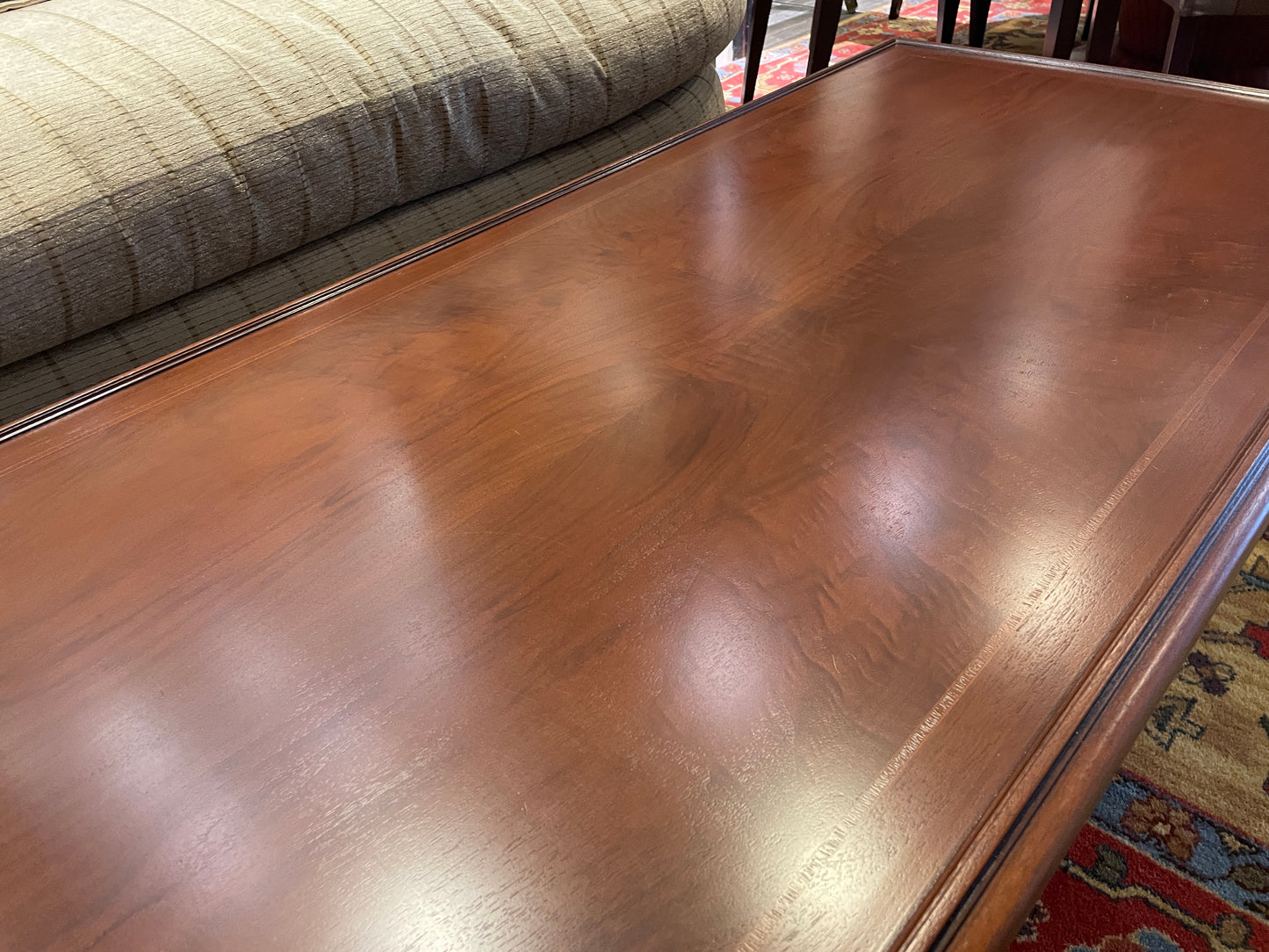 Baker Coffee Table with Fretwork (0OU00D)