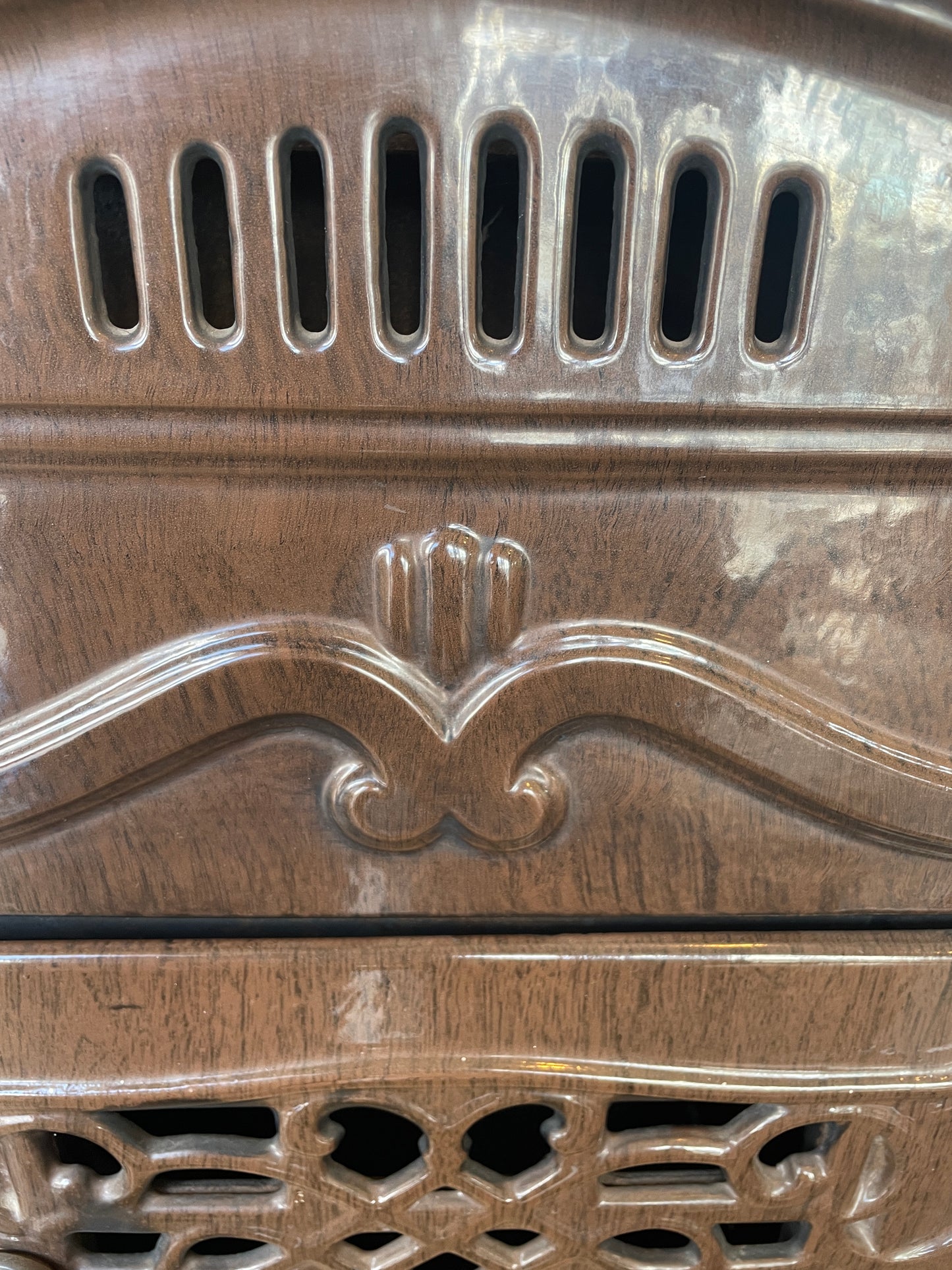 Enameled Wood Burning Stove "Golden Dawn" (0HF001)