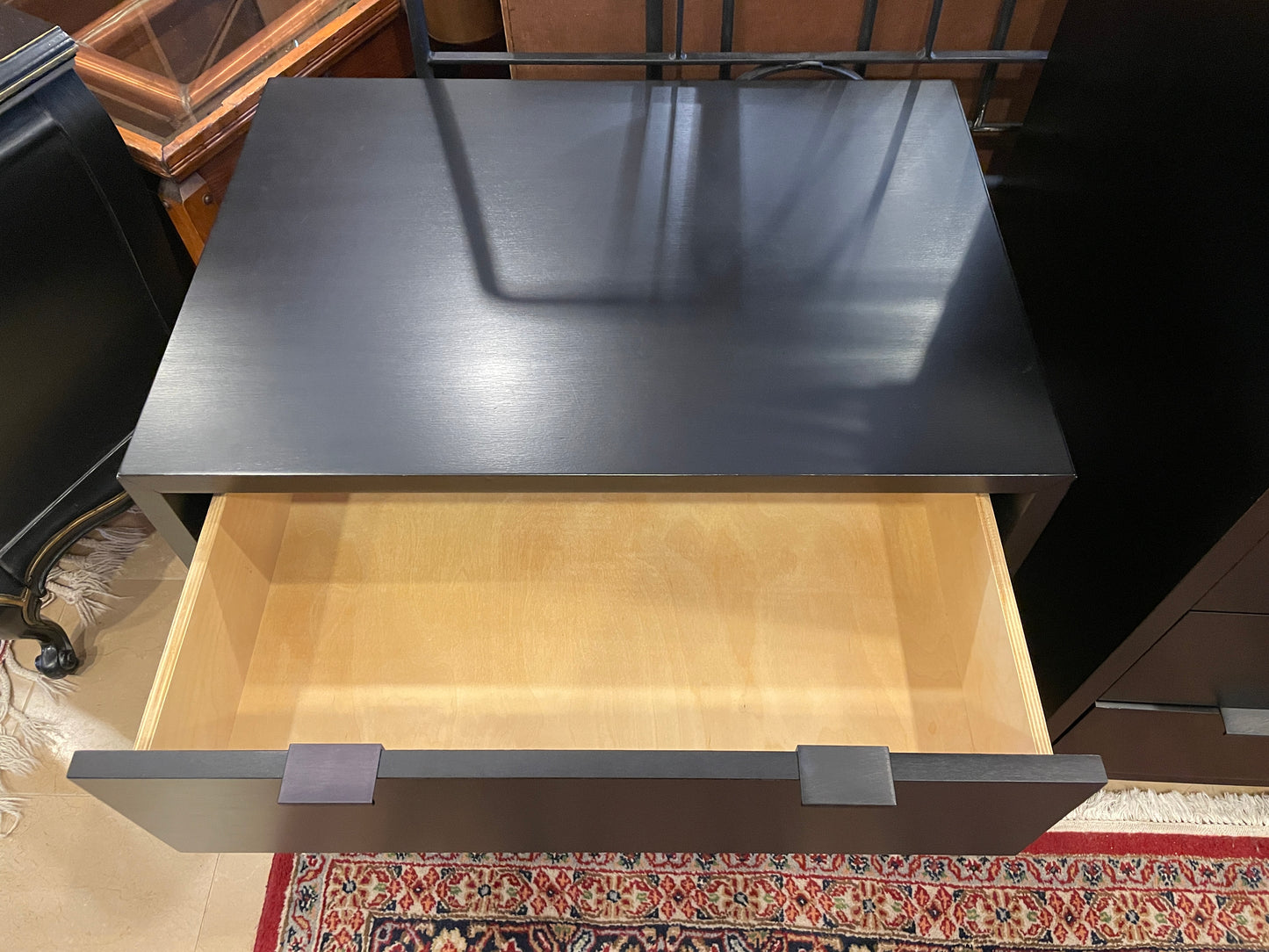 Room and Board One Drawer Nightstand (0OU00I)