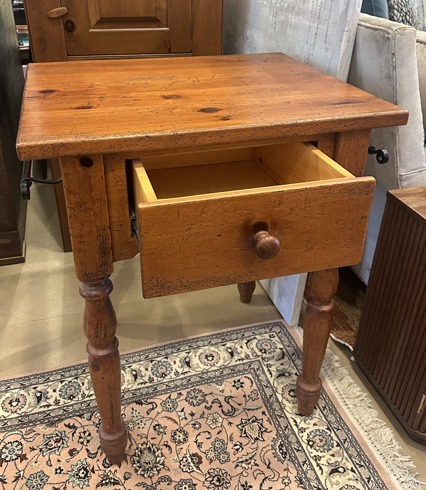 Butcher Block with Towel Rack (0C400W)