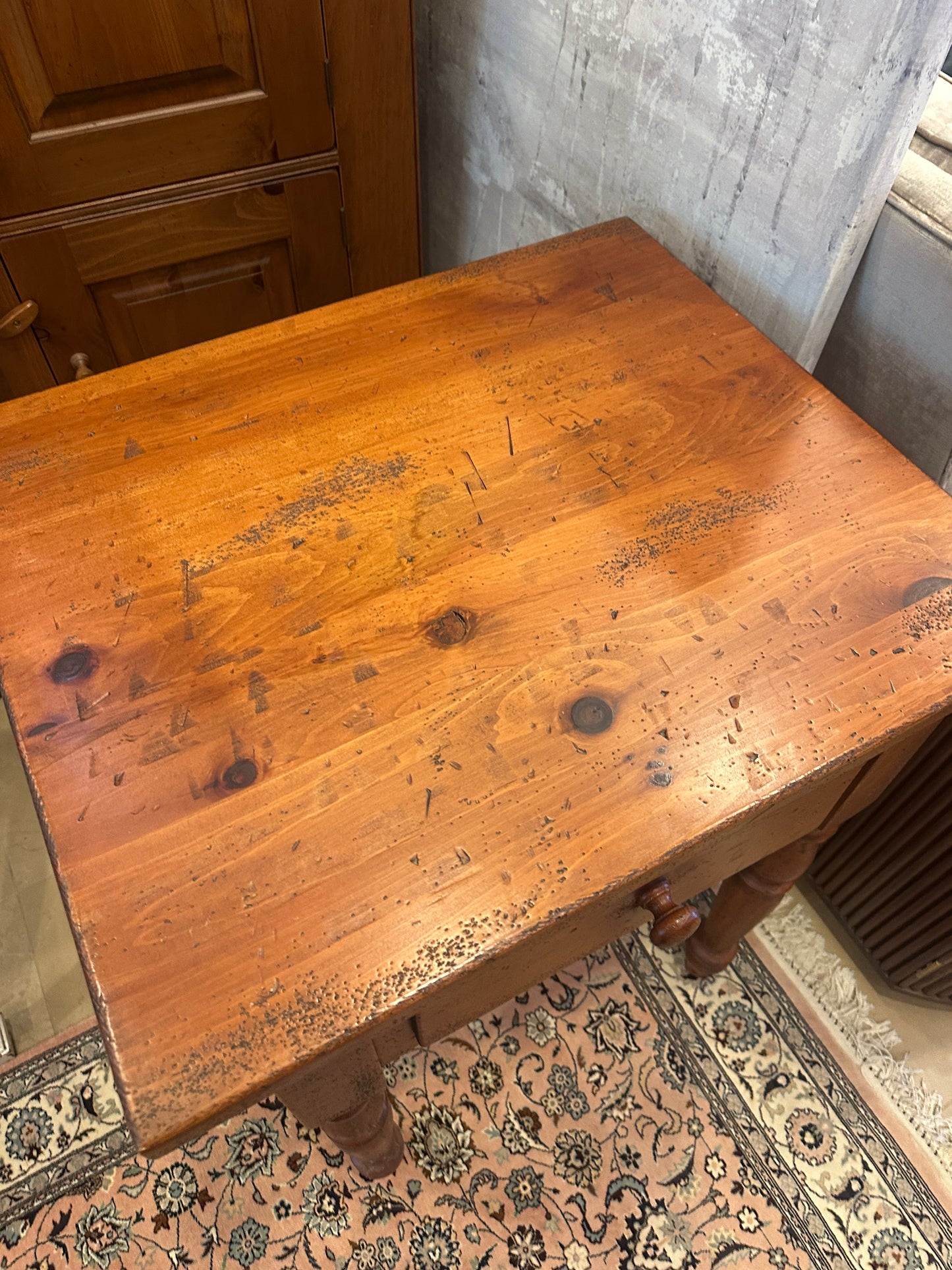 Butcher Block with Towel Rack (0C400W)