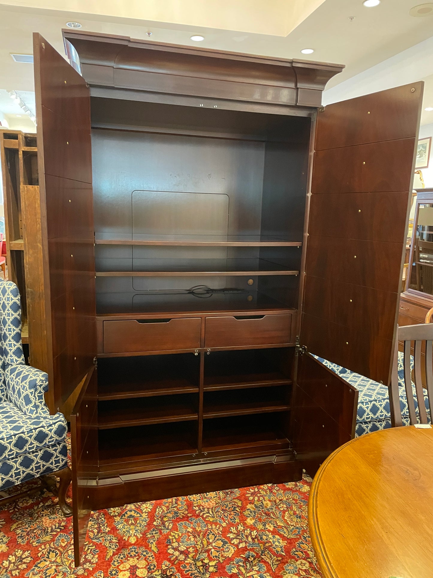 Baker Thomas Pheasant Armoire (0OU00K)