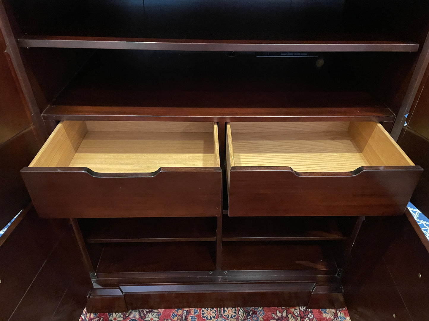 Baker Thomas Pheasant Armoire (0OU00K)
