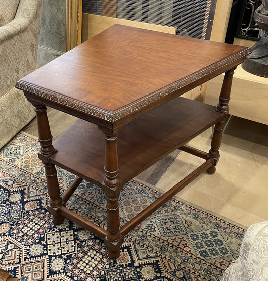 Century Furniture Wedge Table (DUS1T7)