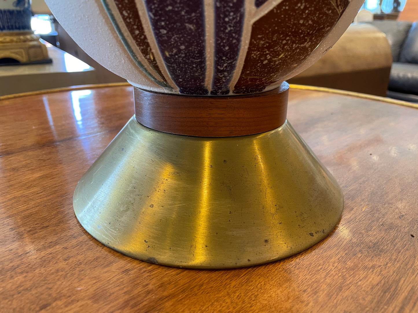 Brutalist Mid Century Glazed Lamp (0OV003)