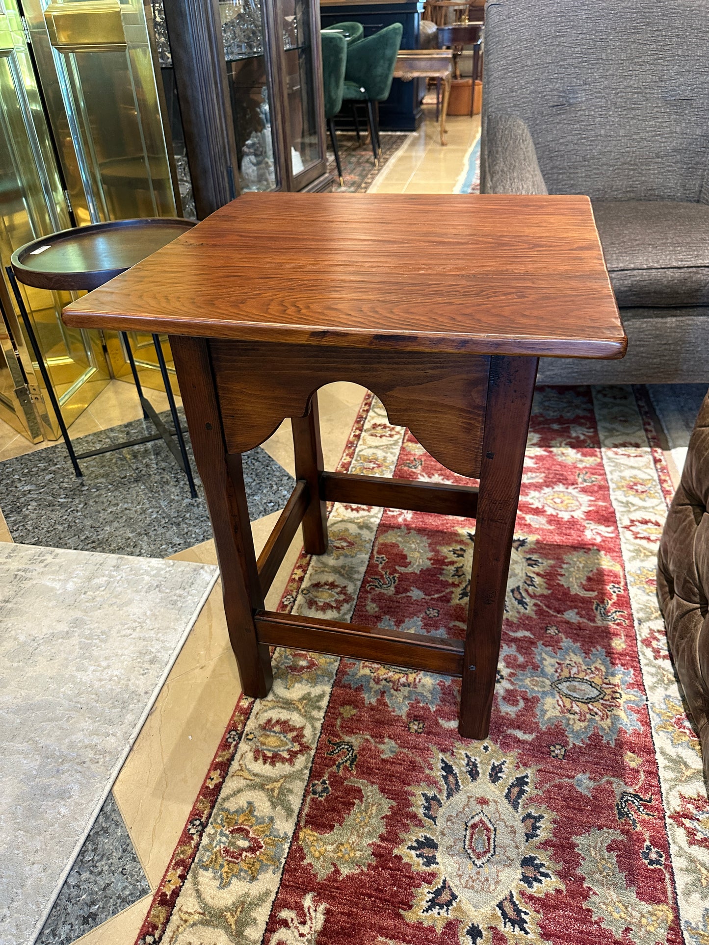 Stephen Von Hohen Square End Table, rough hewn (0C401B)