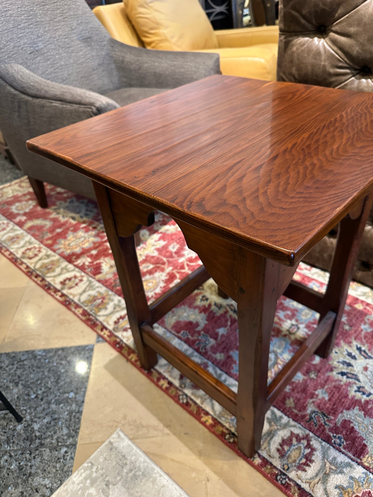 Stephen Von Hohen Square End Table, rough hewn (0C401B)