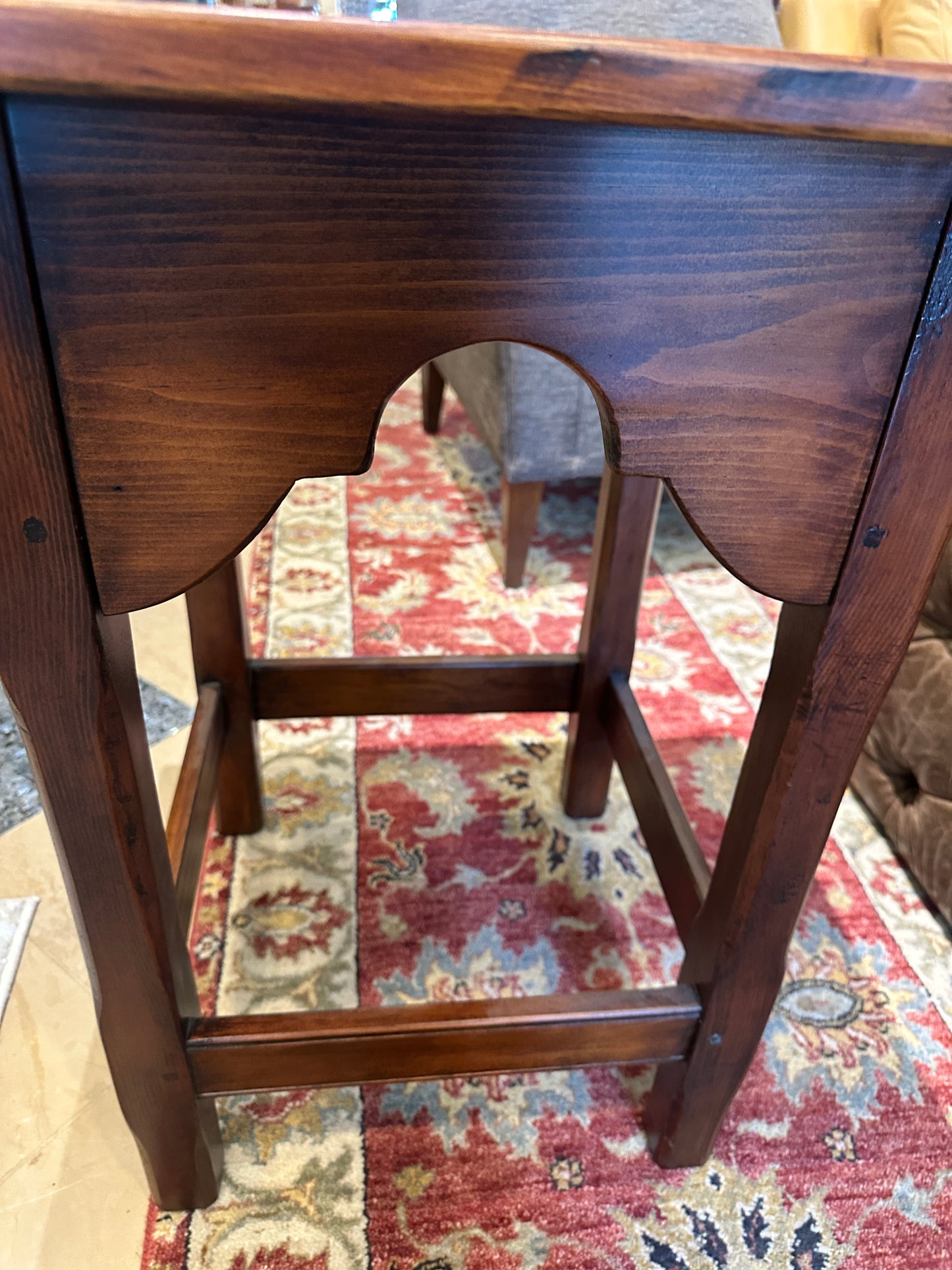 Stephen Von Hohen Square End Table, rough hewn (0C401B)