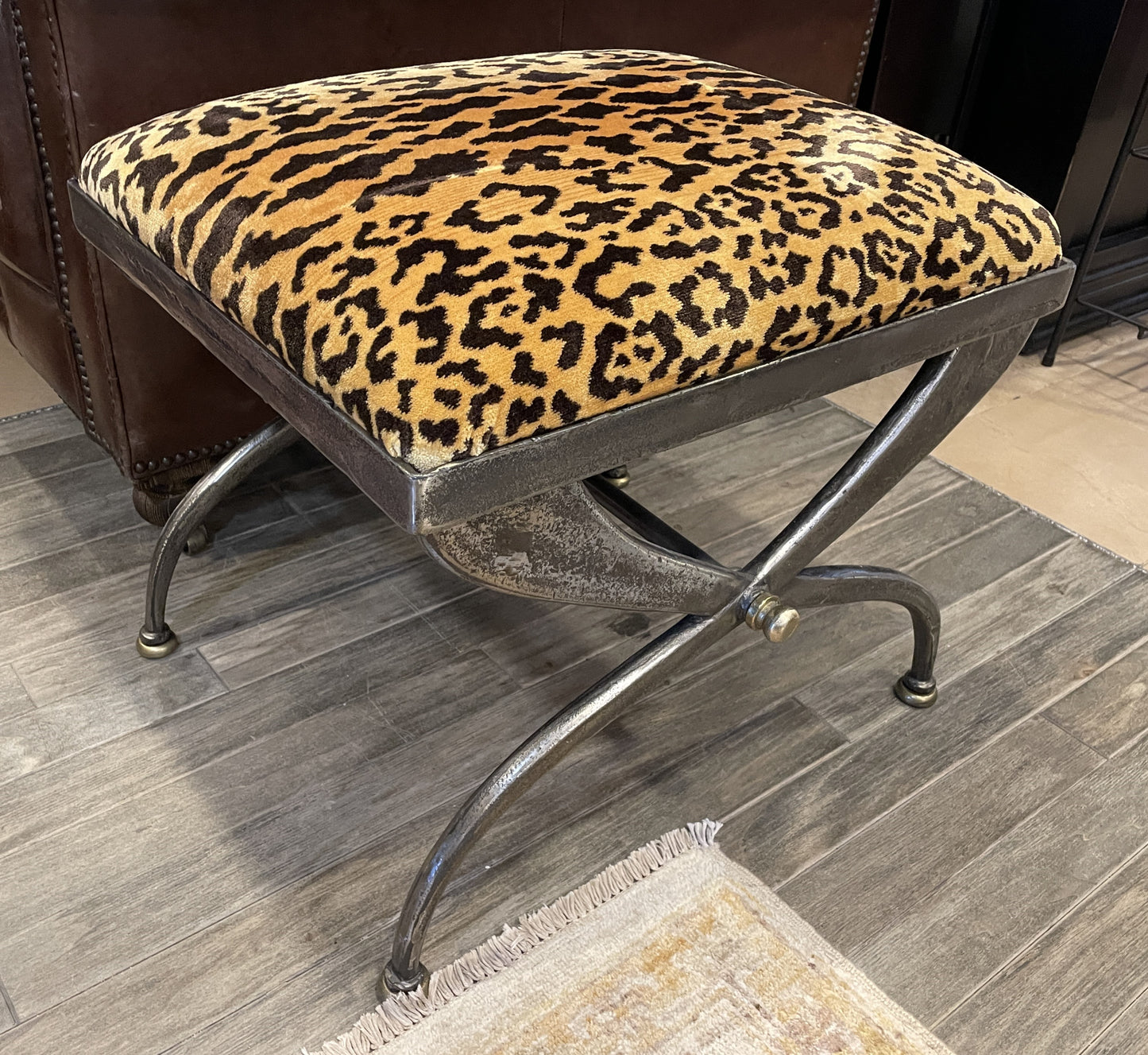 Roman Curule Leopard Bench (0KP017)