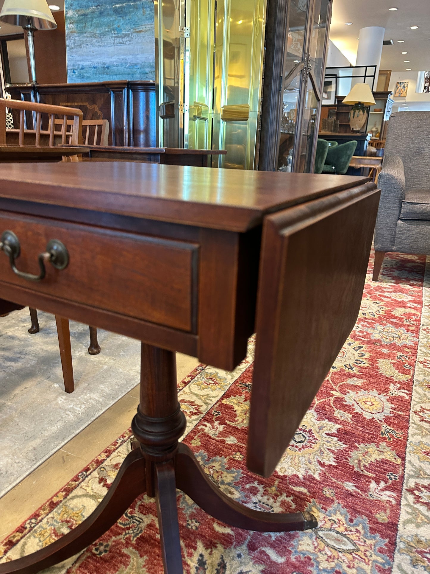 Small Drop Leaf with Drawer End Table (0C401D)