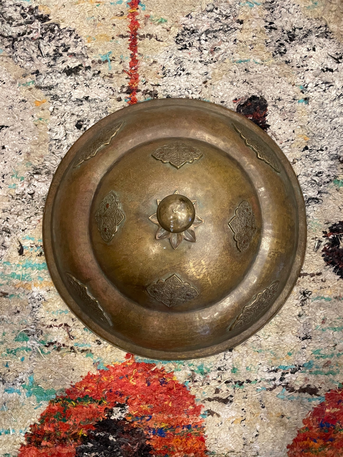 Brass Indian Tooled Floor Urn with Lid (0ED005)