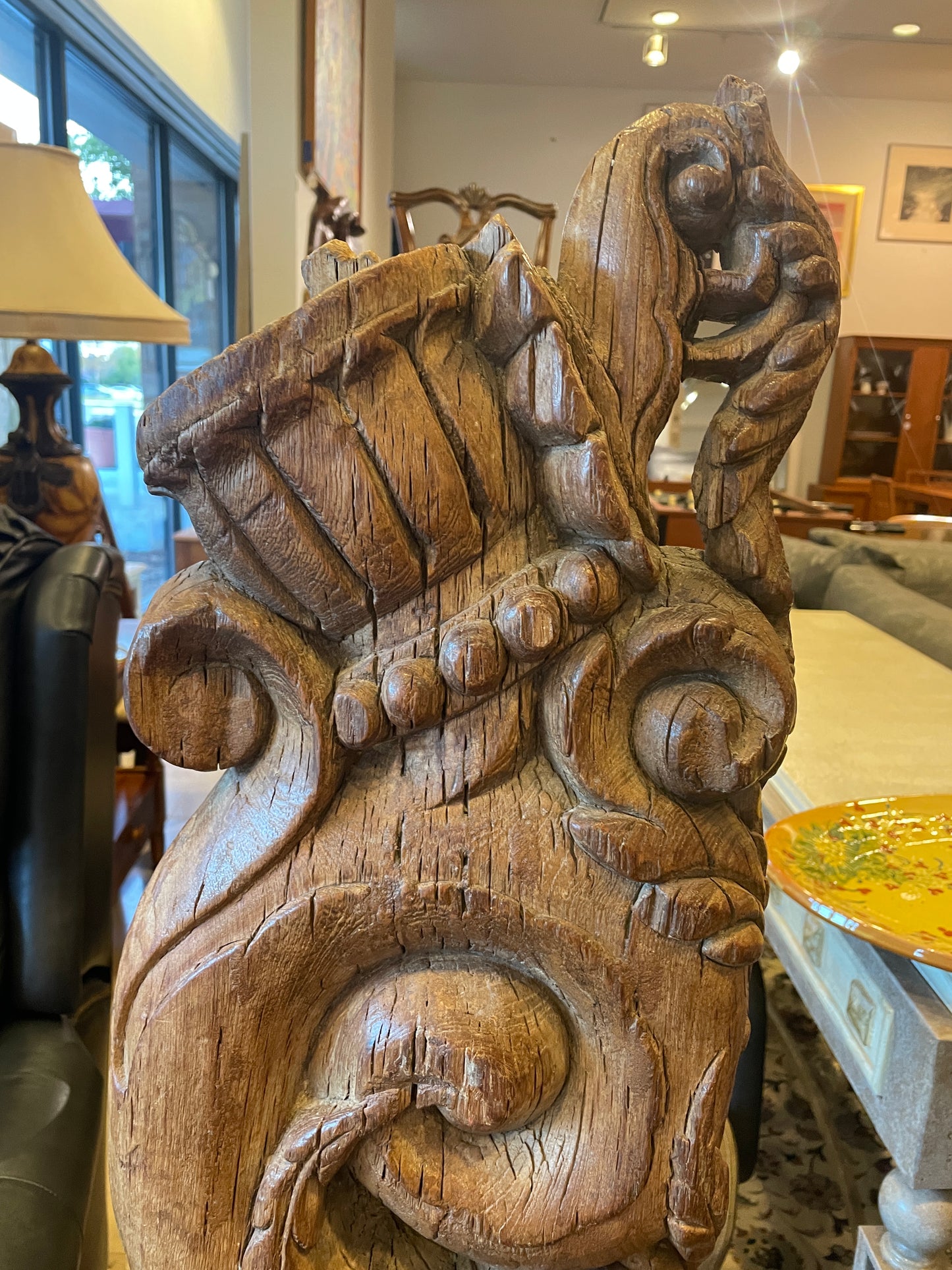 Antique Indian Bracket on marble base, 19th Century (0ED007)