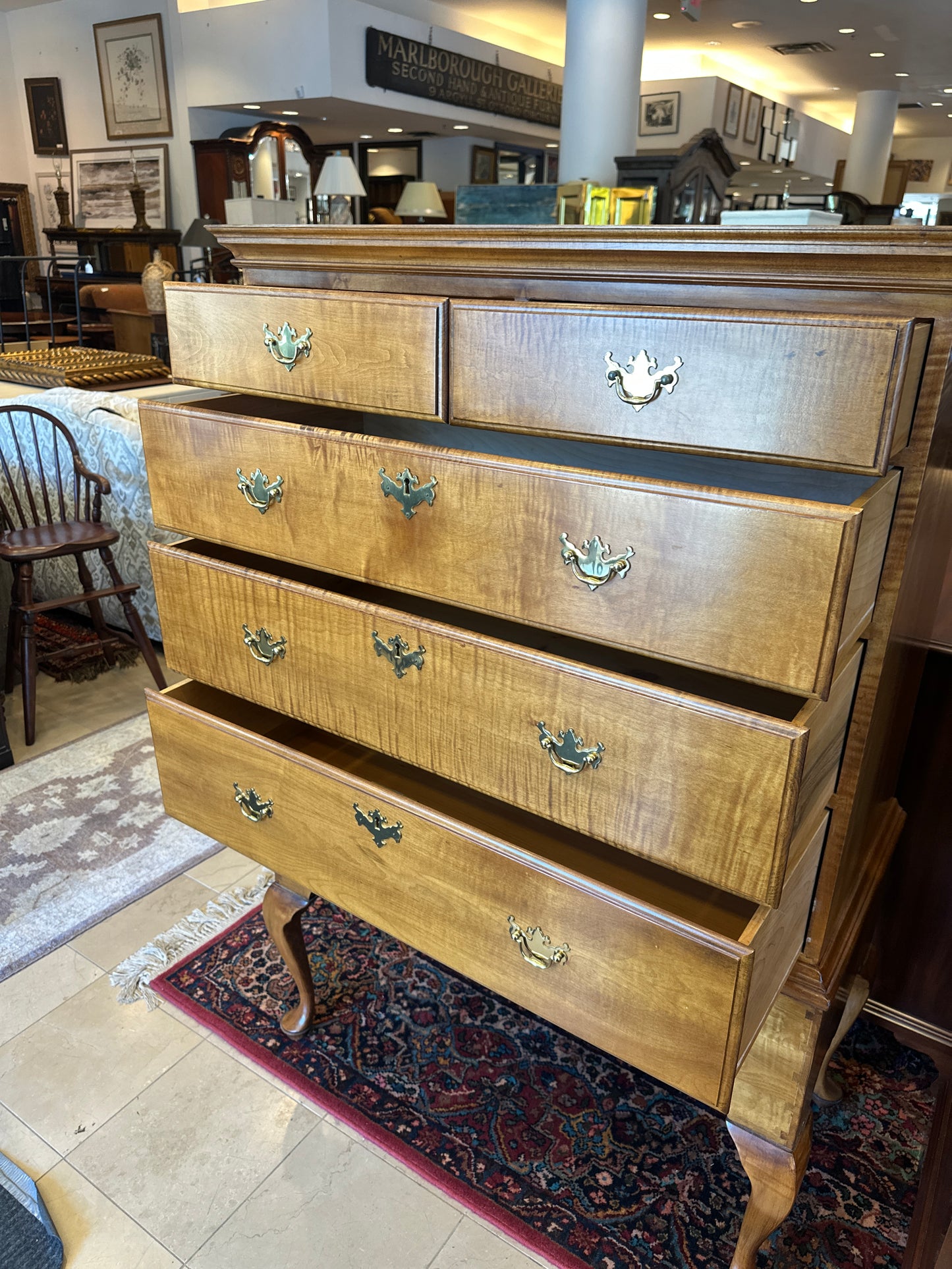 Harden Yale Reproduction of Mabel Brady Garvan Tallboy, curly maple (0C401E)