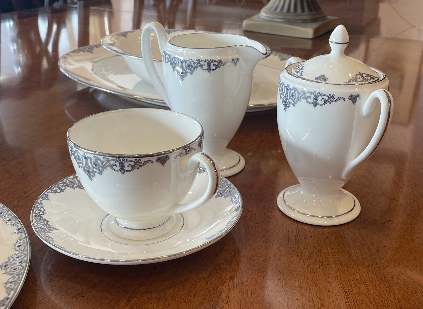 Waterford "Malay" 12pc placesettings + serving (0HL001)