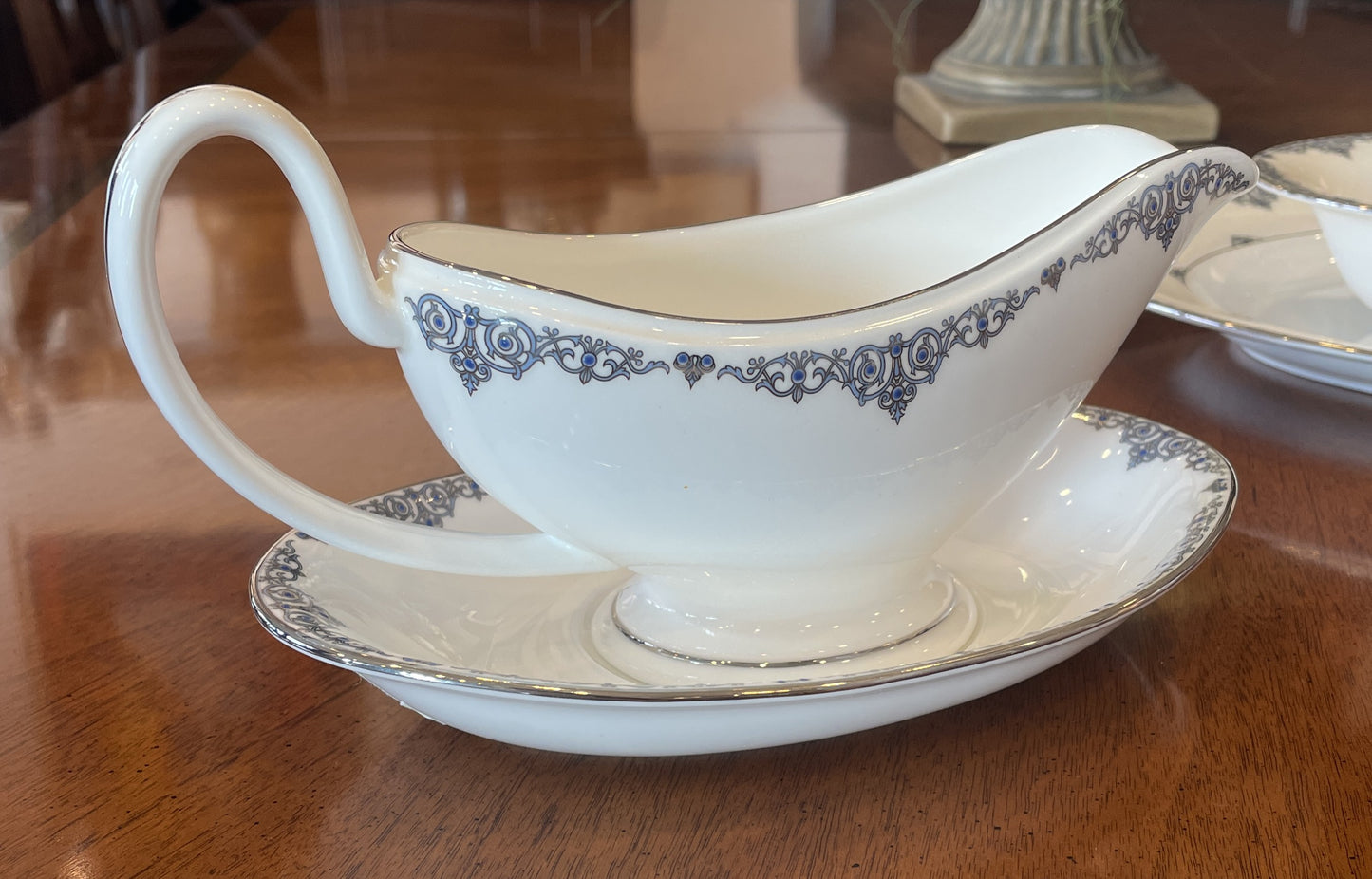 Waterford "Malay" 12pc placesettings + serving (0HL001)