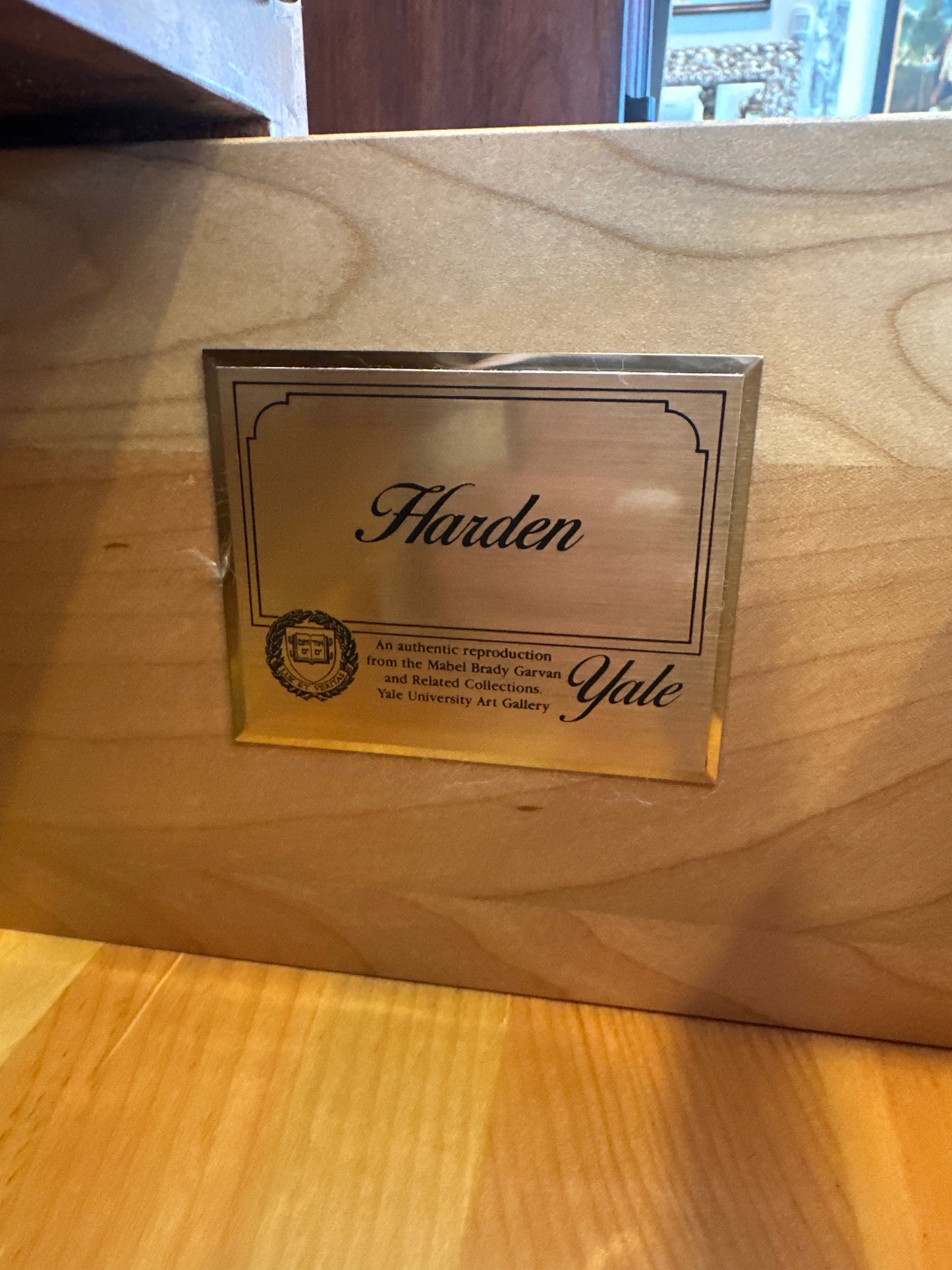 Harden Yale Reproduction of Mabel Brady Garvan Tallboy, curly maple (0C401E)