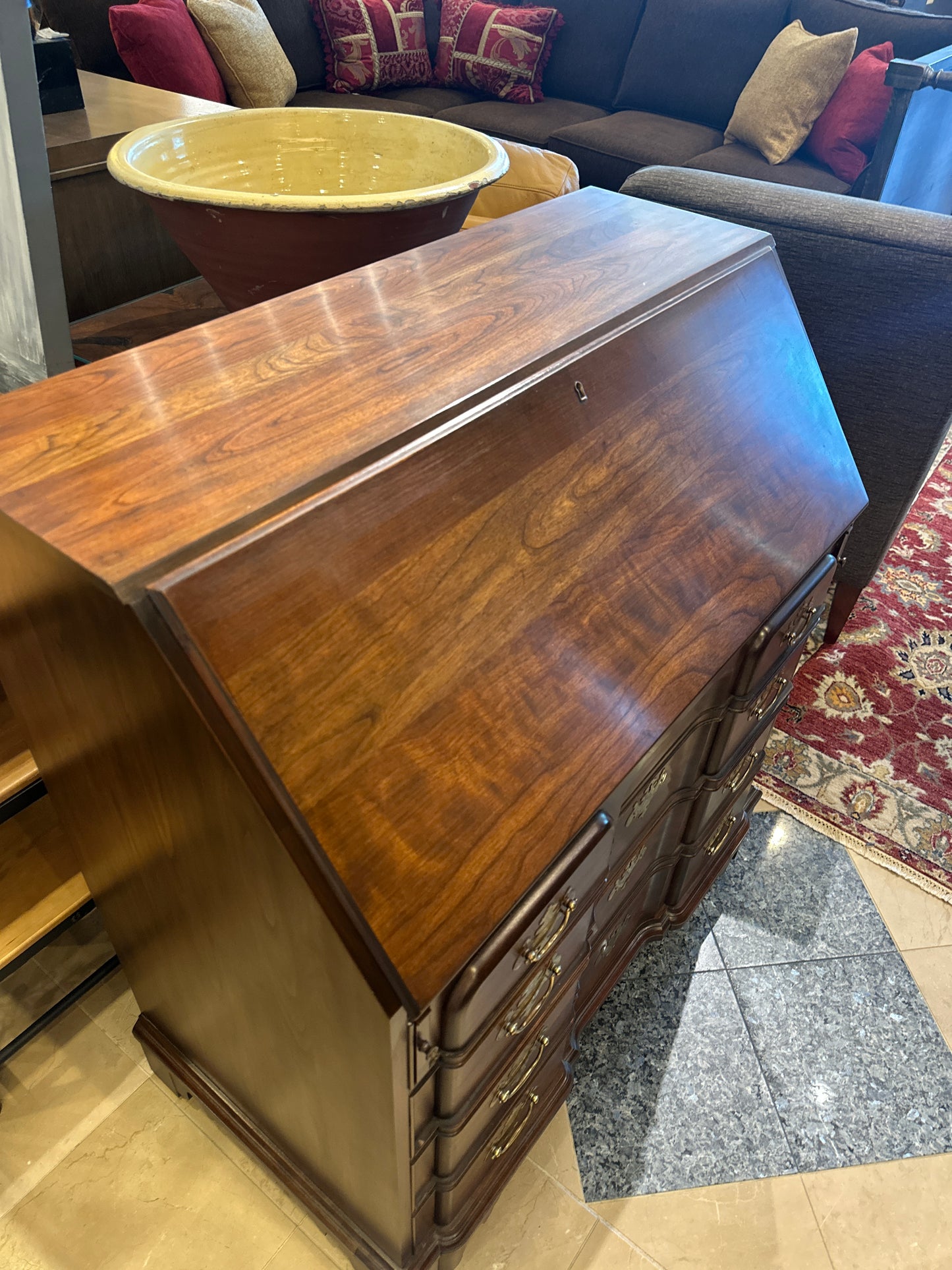 Pennsylvania House Block Slant Front Desk (0C401Q)
