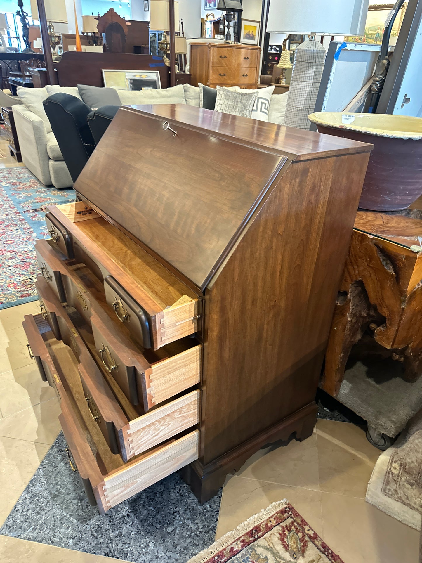Pennsylvania House Block Slant Front Desk (0C401Q)